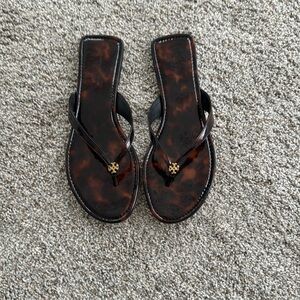 Tory Burch Tortoise Shell Patent Leather Flip Flop